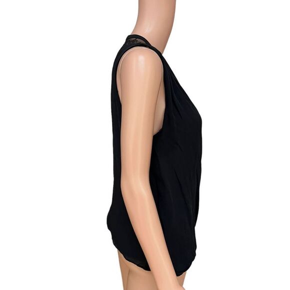 Alice + Olivia silk surplice blouse with lace insert size M - Picture 2 of 7